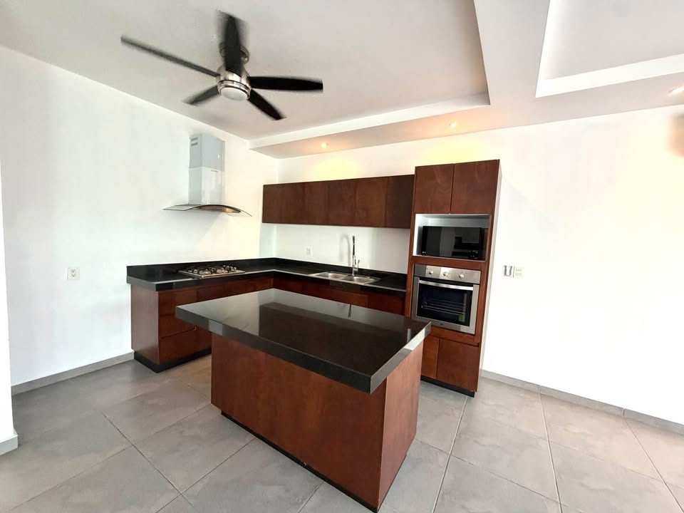 3 habitaciones 3 baños - Casa 3