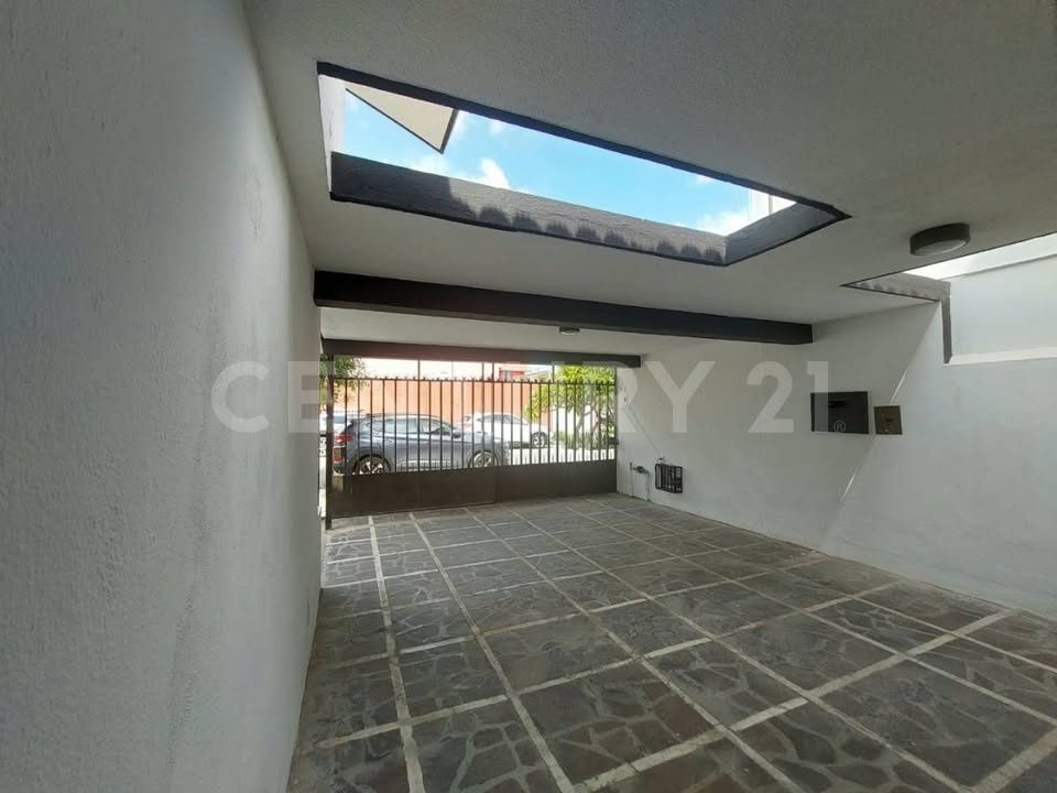 5 habitaciones 4 baños Casa 2