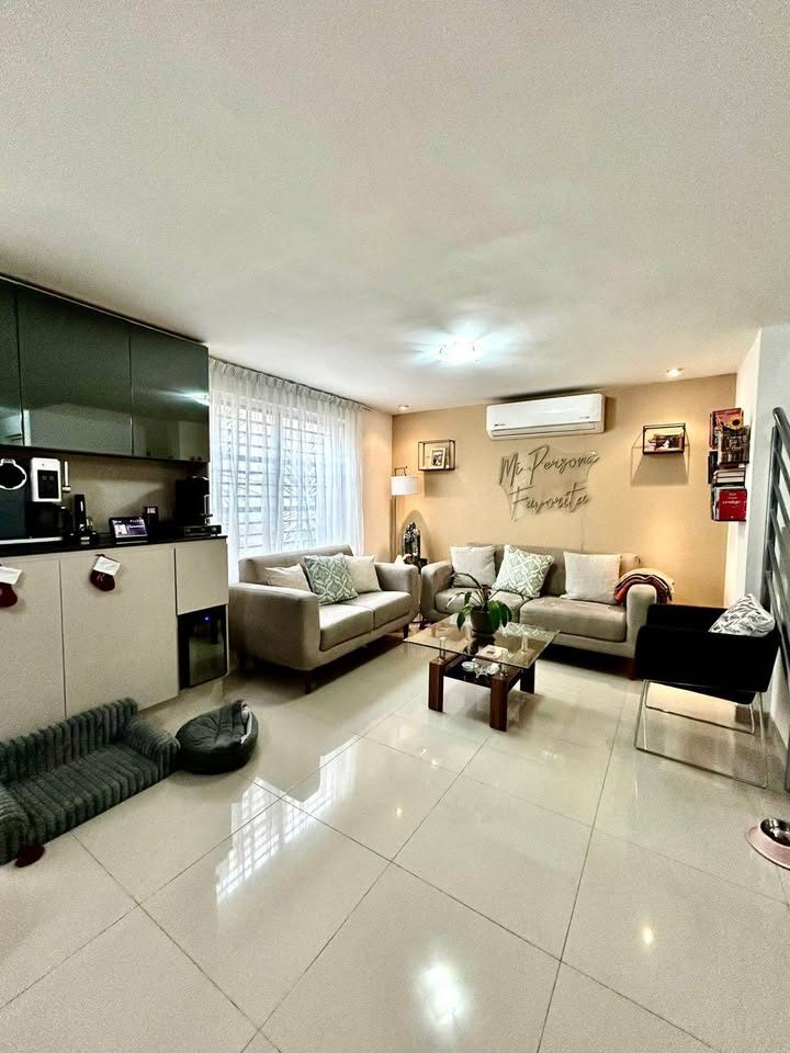 3 Beds 3.5 Baths - House 3