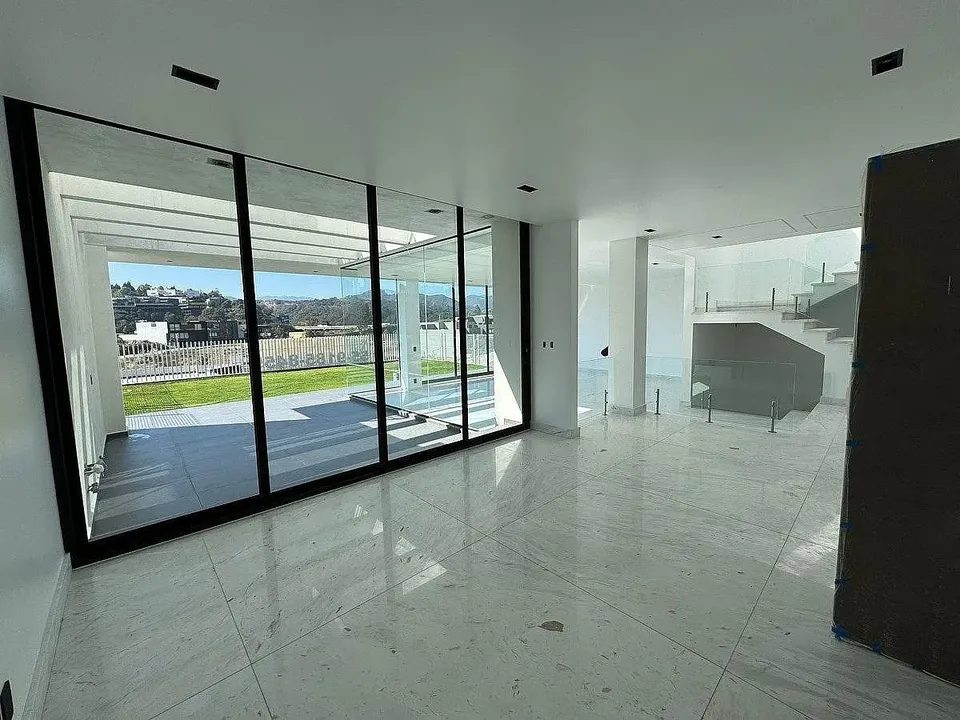 3 habitaciones 3.5 baños Casa 2