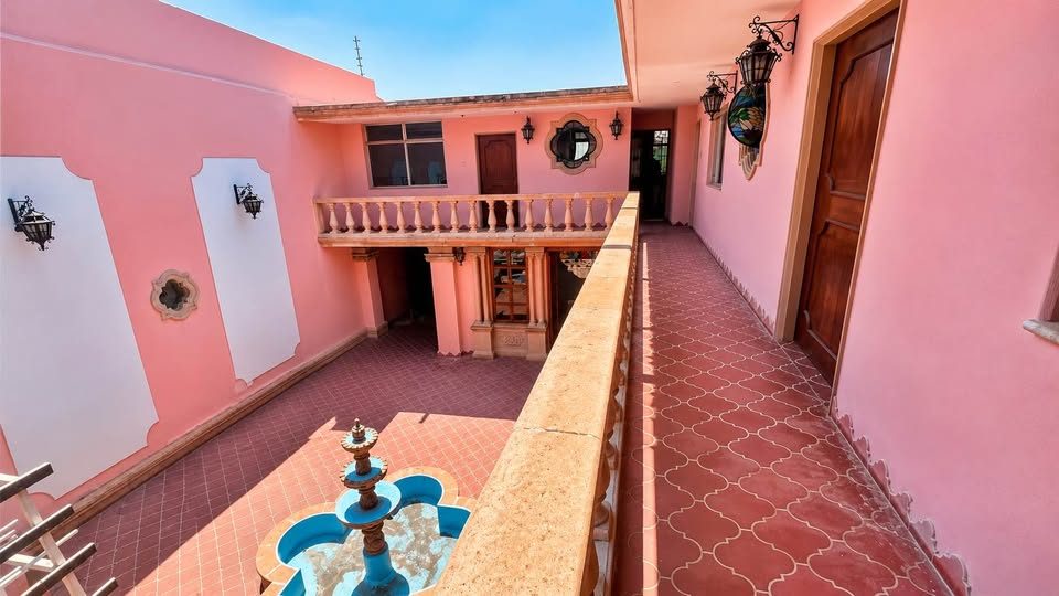8 habitaciones 5 baños - Casa 3