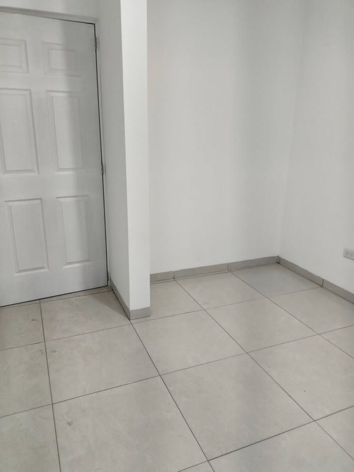 3 habitaciones 2 baños Casa 2
