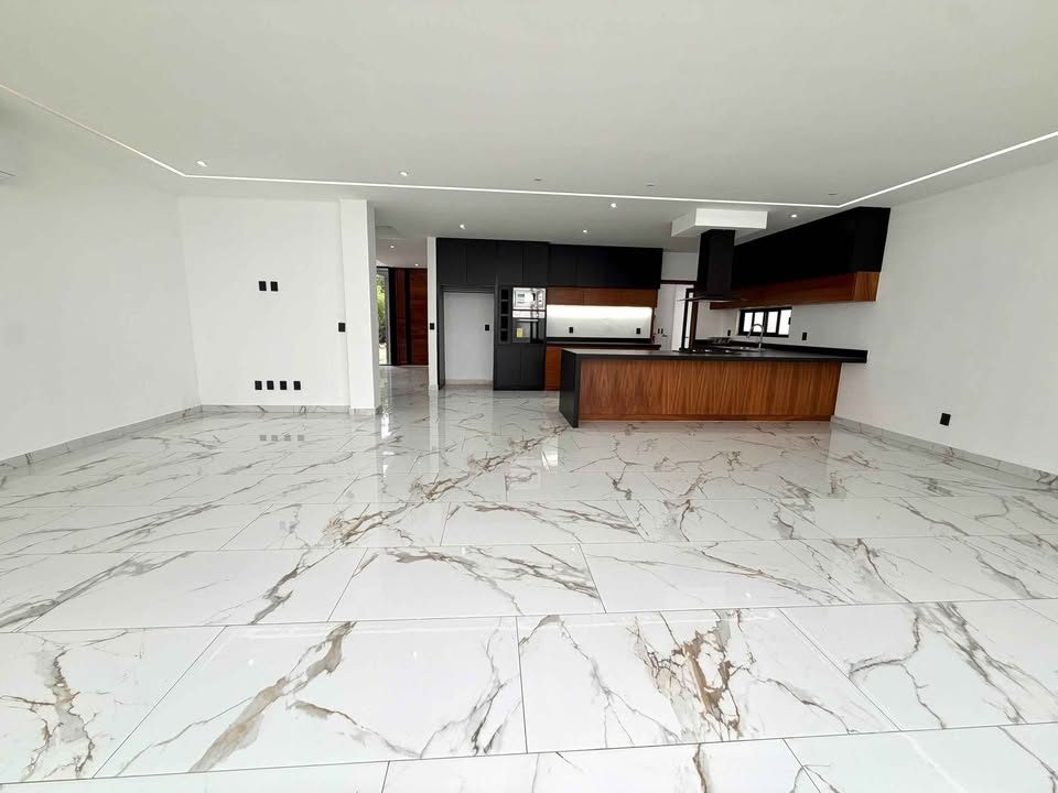 4 habitaciones 3 baños - Casa 2