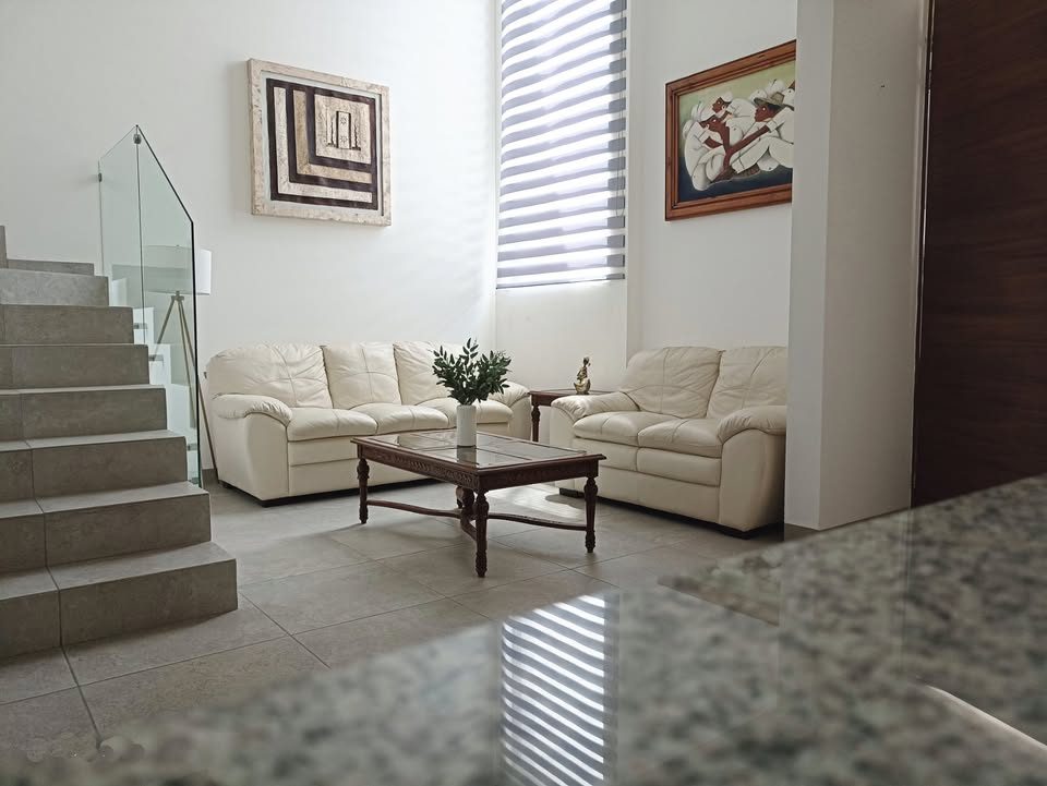 3 habitaciones 3 baños Casa 2