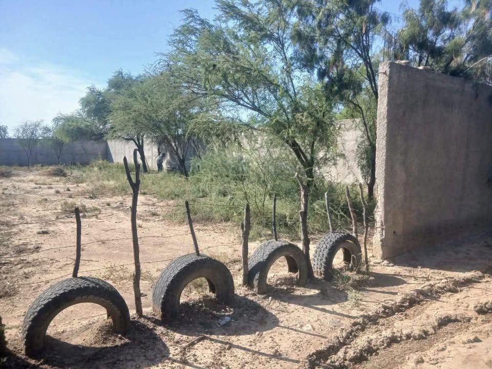 Terreno de oportunidad 
20 X 50  
$250 mil de contado 
En las flores alado de ACOROS 
Oferta  
[hidden information] 2