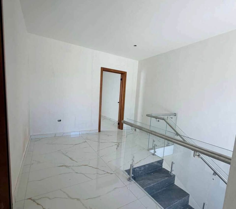 3 habitaciones 2 baños - Casa 2