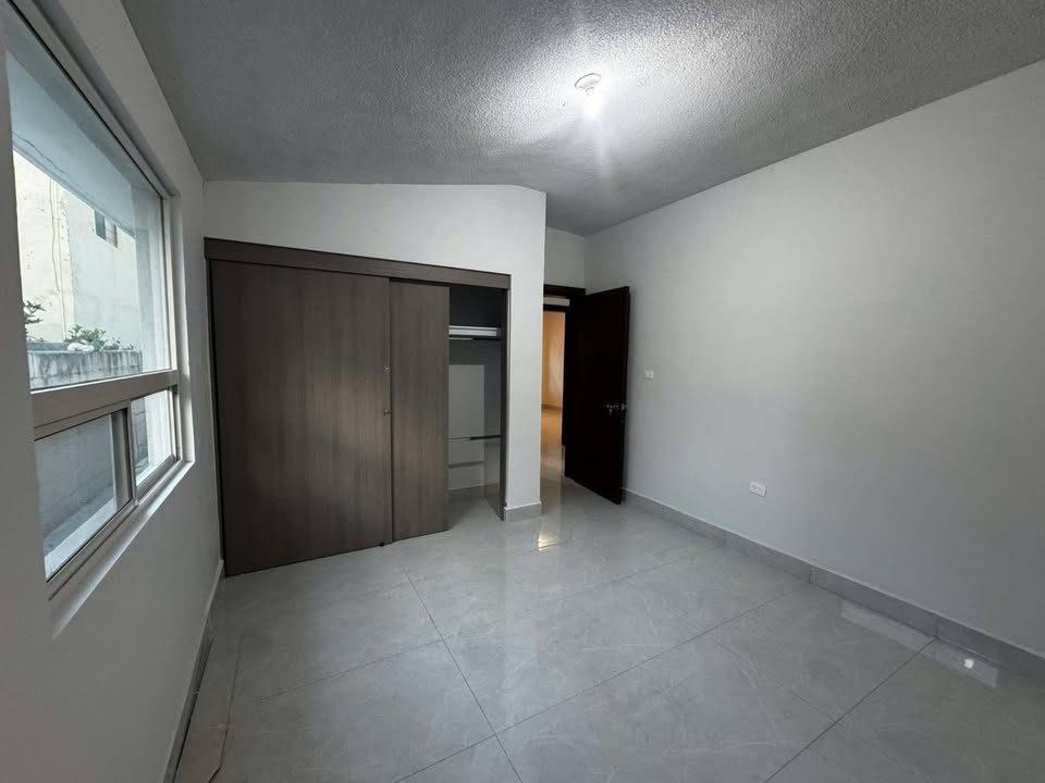 3 habitaciones 2 baños Casa 2