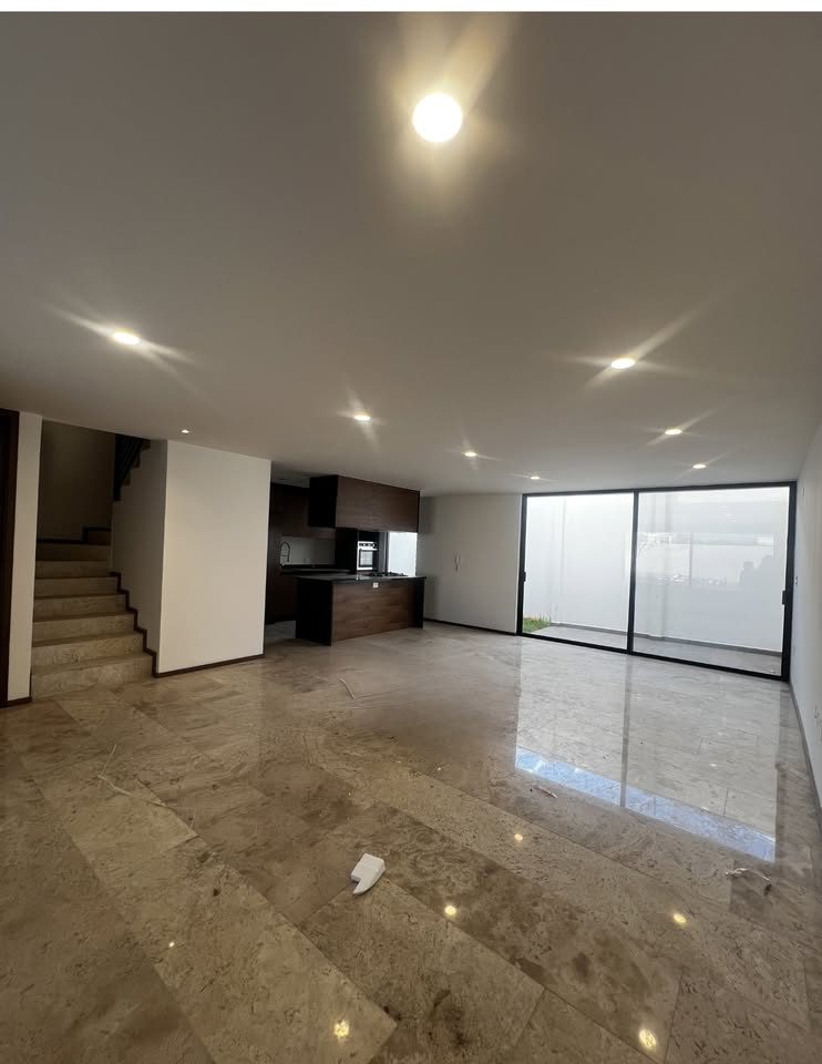 3 habitaciones 3.5 baños Casa 3