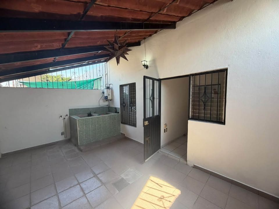 3 habitaciones 1 baño - Casa 2