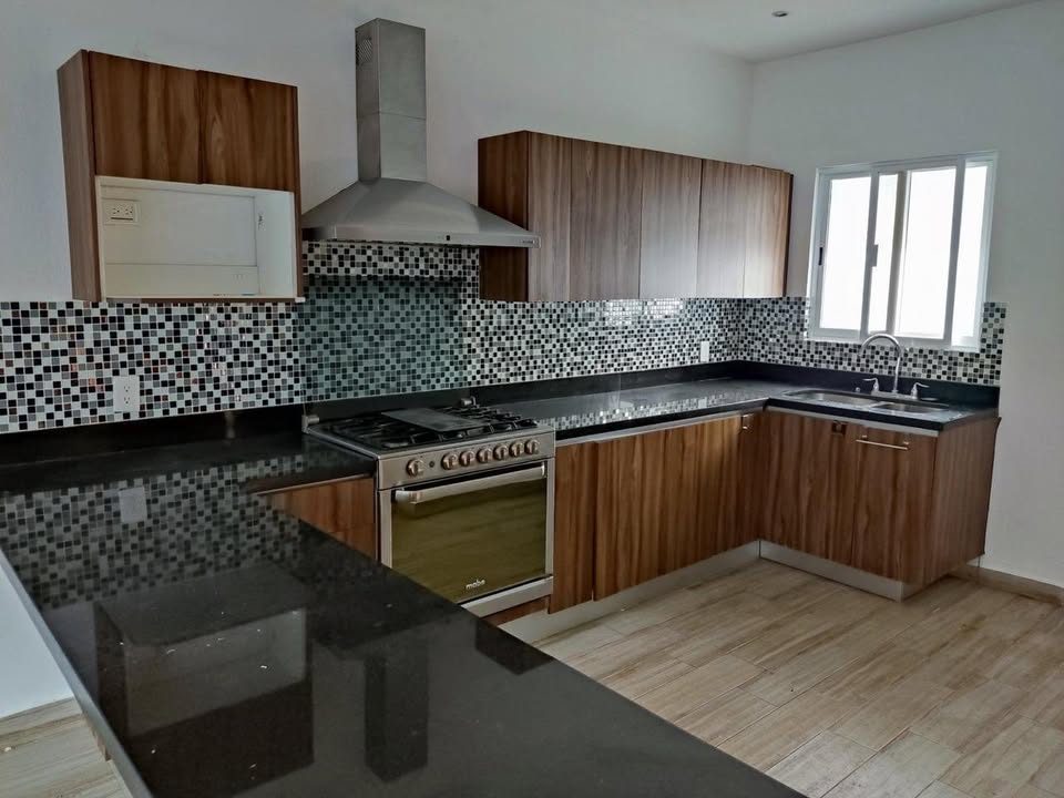 3 habitaciones 3 baños Casa 2