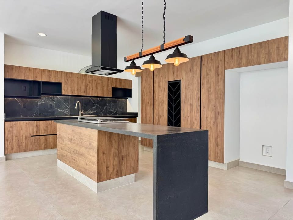 4 habitaciones 4,5 baños - Casa 2