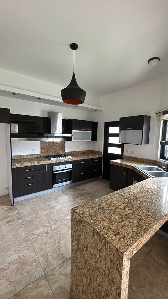 3 habitaciones 3,5 baños - Casa 3