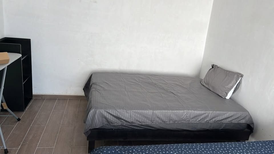 1 habitación 1 baño Departamento 2