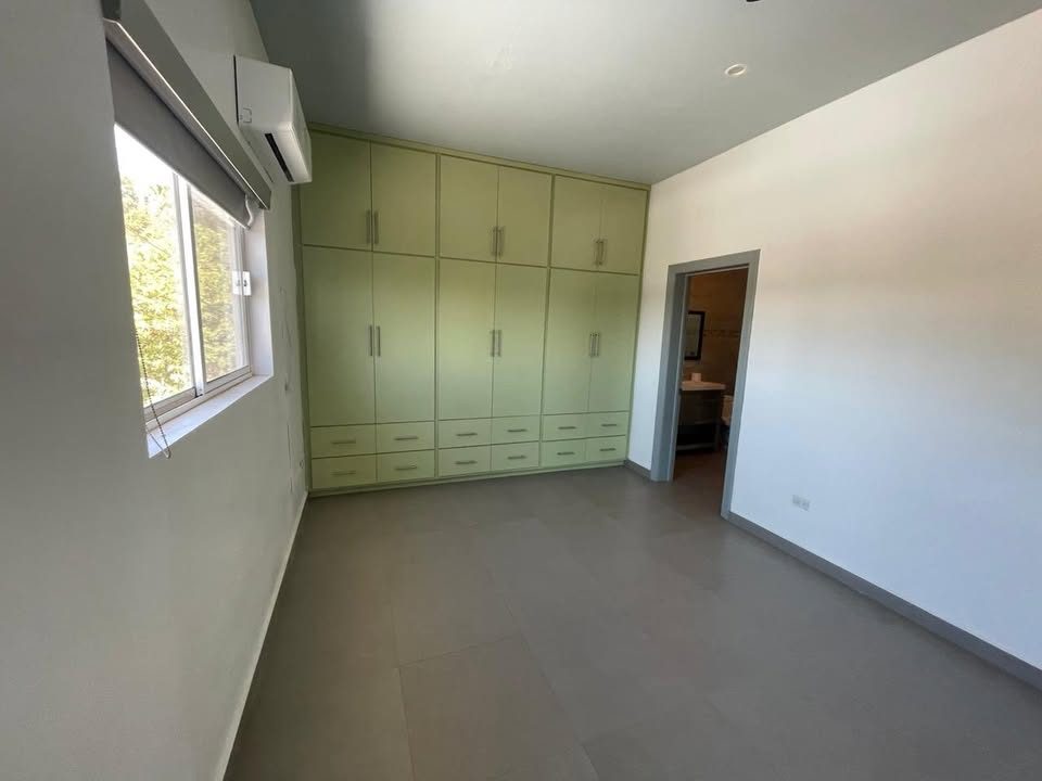 3 habitaciones 2.5 baños Apartamento 3