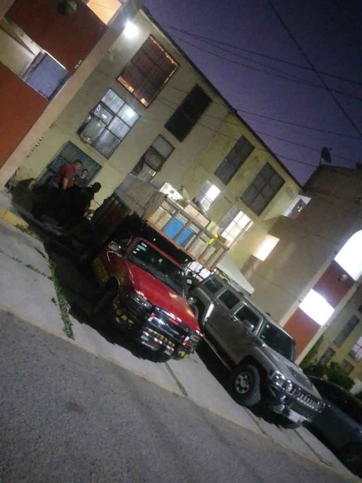 VENDO VENDO!!!!
...FLETES....Y.....MUDANZAS....MUY......BARATAS 3