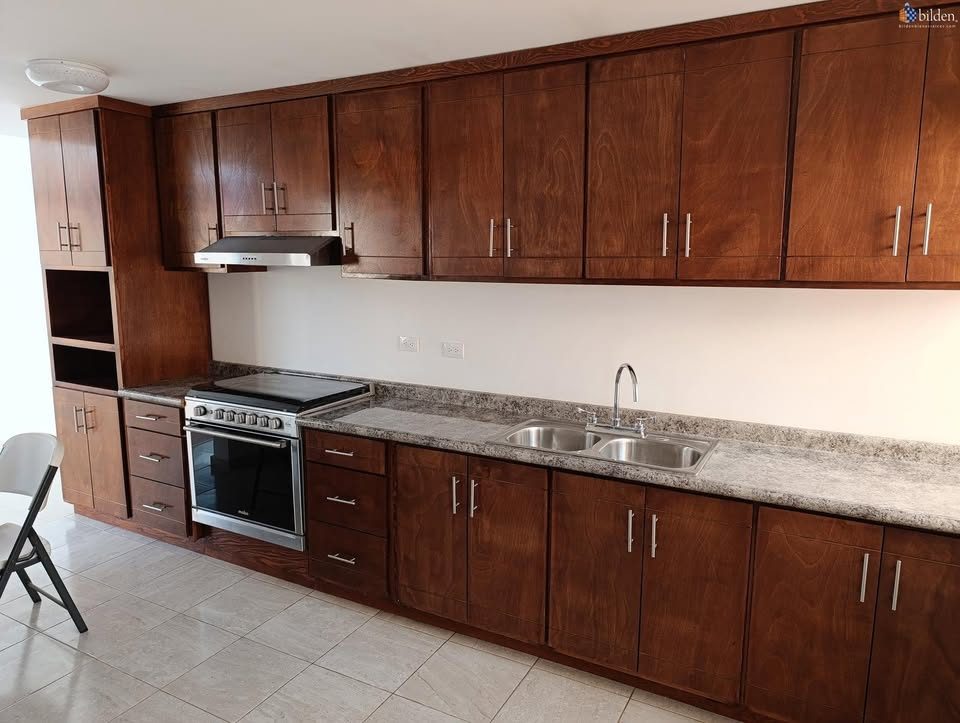 Casa en Venta y Renta en Fracc. Los Nogales Residencial Durango 2