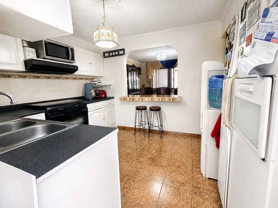 5 habitaciones 3 baños - Casa 2