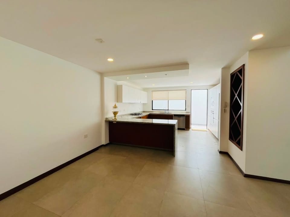 4 habitaciones 5.5 baños Casa 3