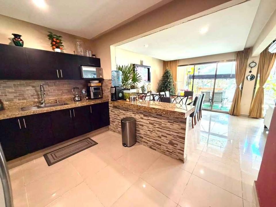 3 habitaciones 2 baños - Casa 3