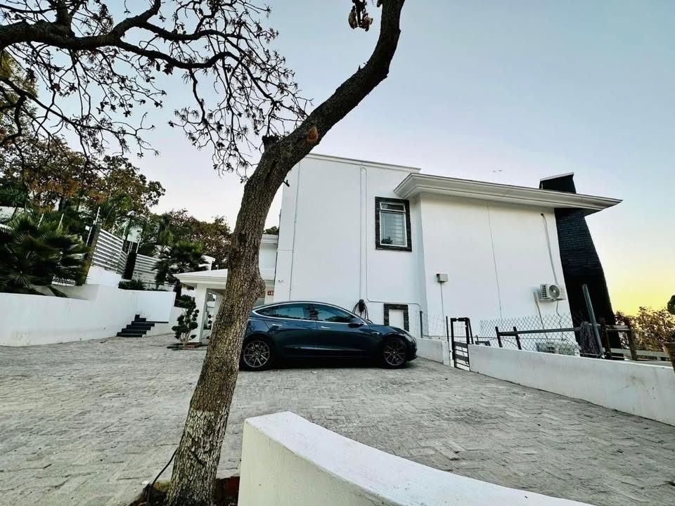 5 habitaciones 8 baños Casa 3
