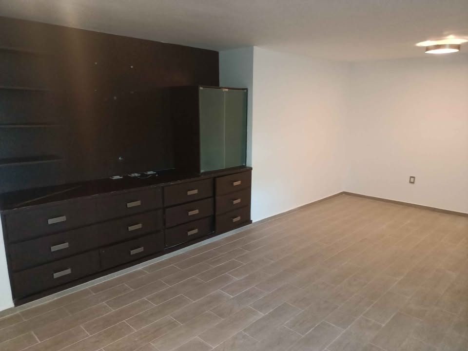 2 habitaciones 3 baños - Casa 2