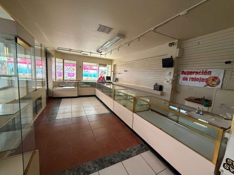 Local comercial en renta · 61 m² · Ciudad Juárez 2