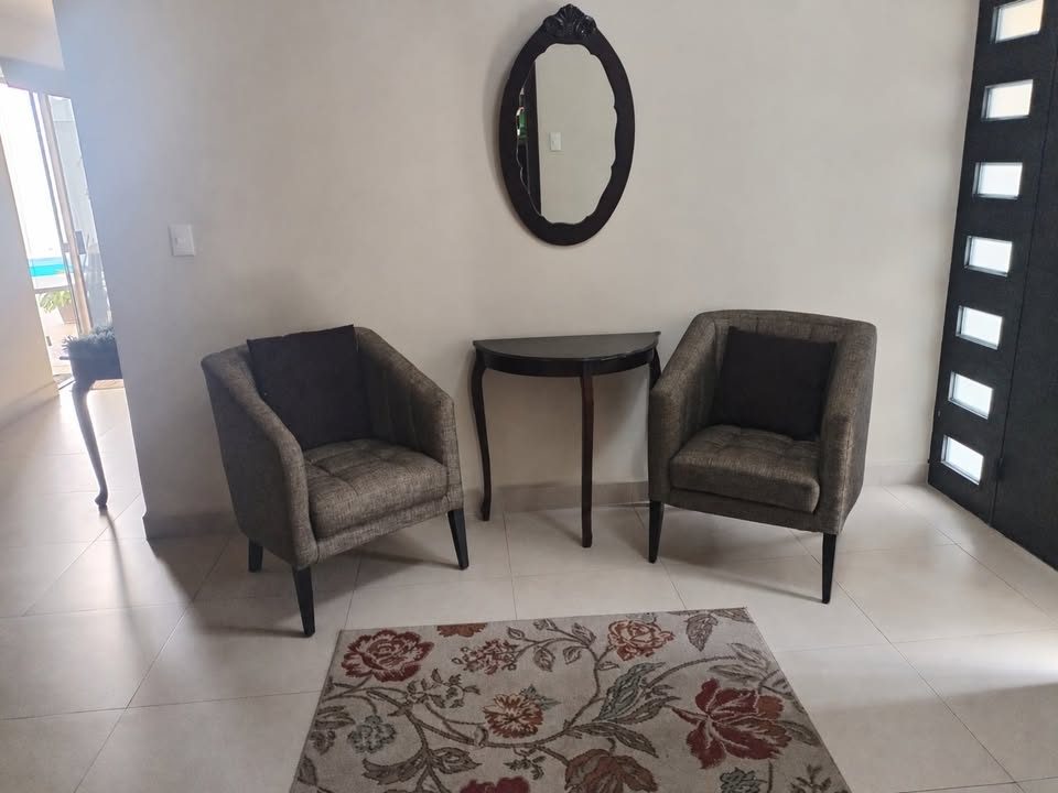 3 habitaciones 5 baños Casa 3