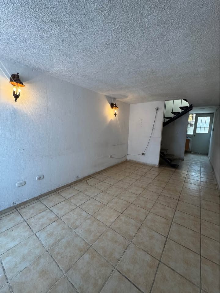 4 habitaciones 2 baños - Casa 3