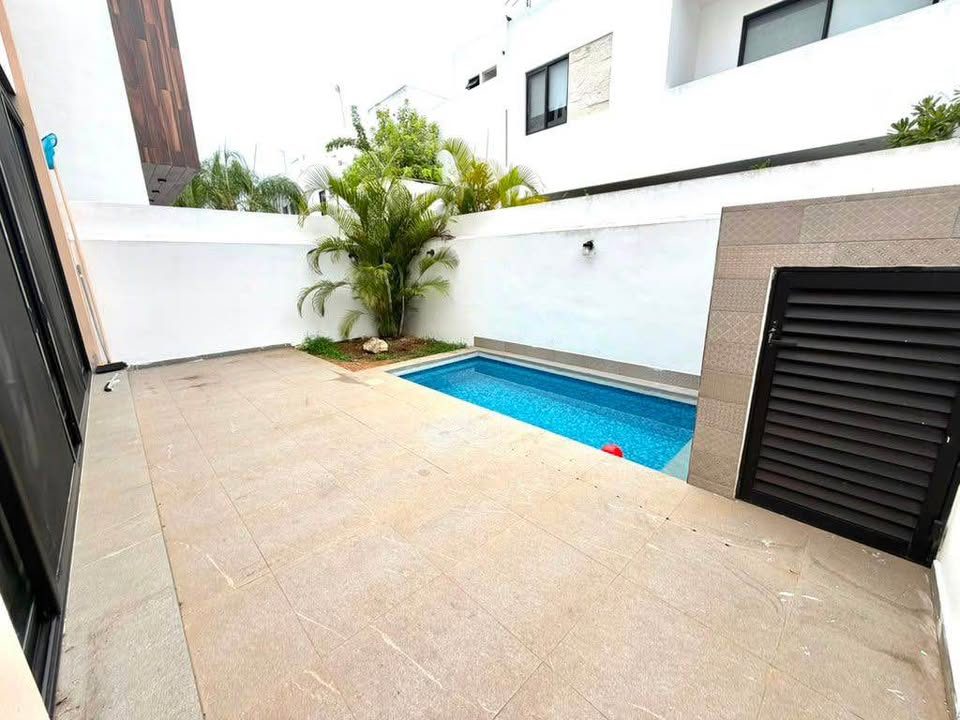 3 Beds 4 Baths - House 2