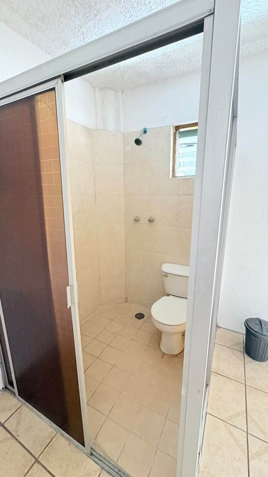 CUCEI Habitaciones sin amueblar y amueblado 🚨 3