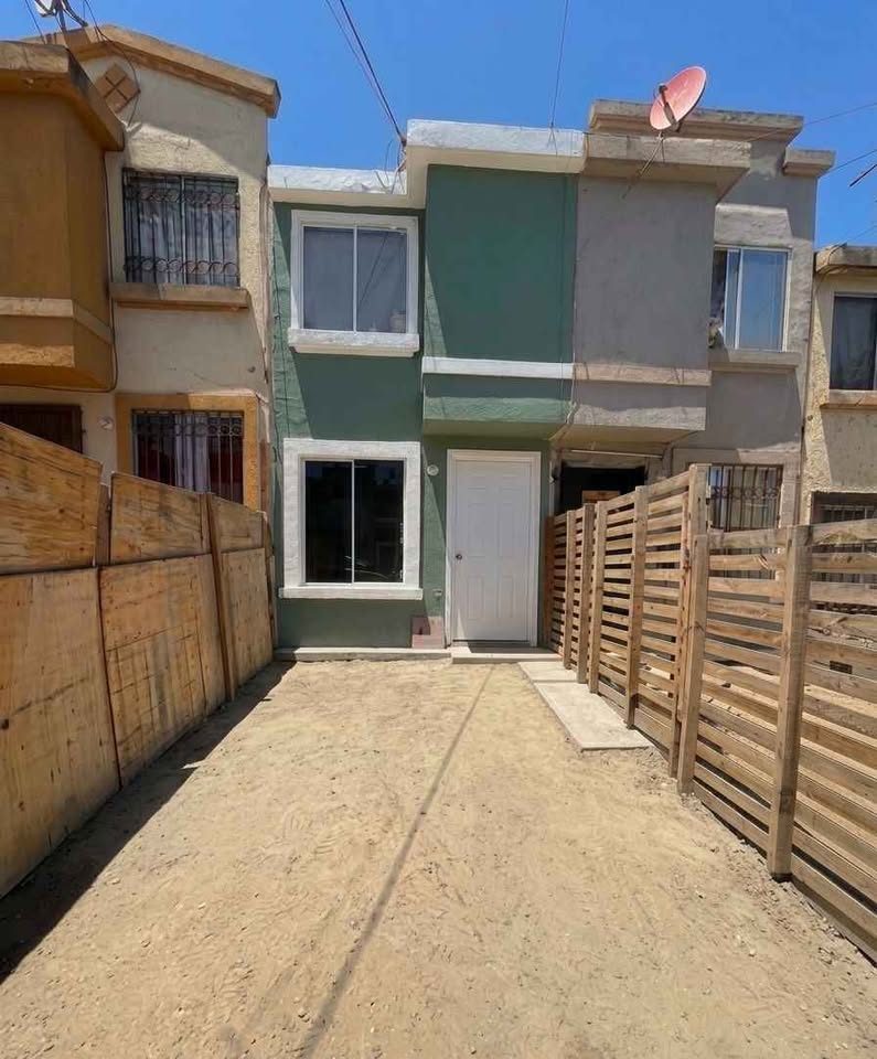 Casa en venta · 2 rec · Villa del Campo 3