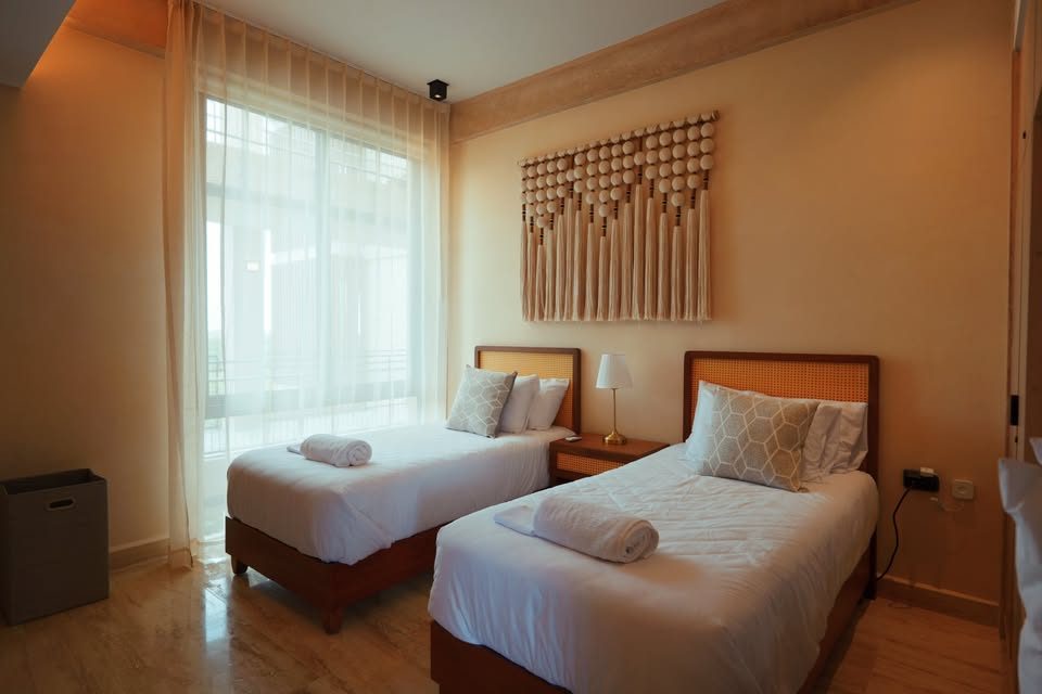 2 Beds 2 Baths Apartment 3