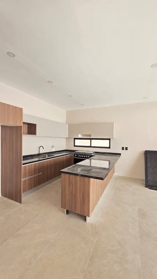 4 habitaciones 4 baños Casa 2