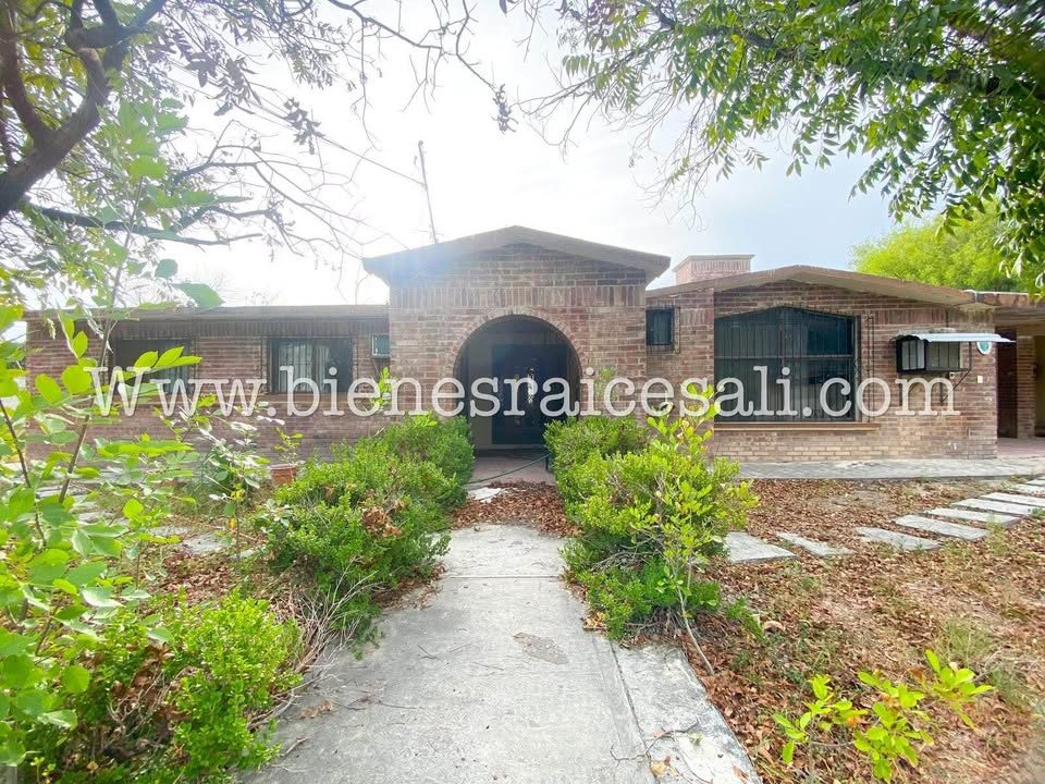 3 Beds 3 Baths - House 2