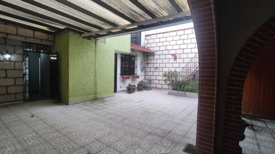 3 habitaciones 2 baños Casa 2