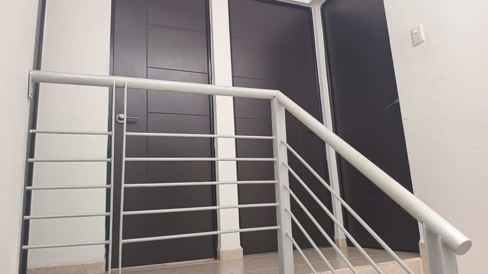 3 habitaciones 2.5 baños Casa 3