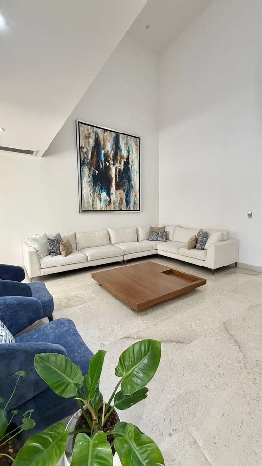 RESIDENCIA EN RENTA EN LAS RIBERAS! 2
