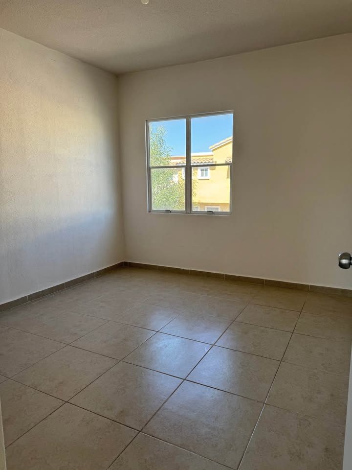 3 habitaciones 2,5 baños - Casa 2