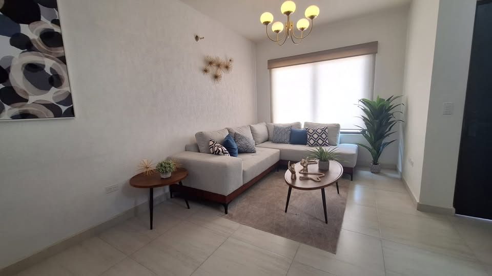 3 habitaciones 2.5 baños Casa 2