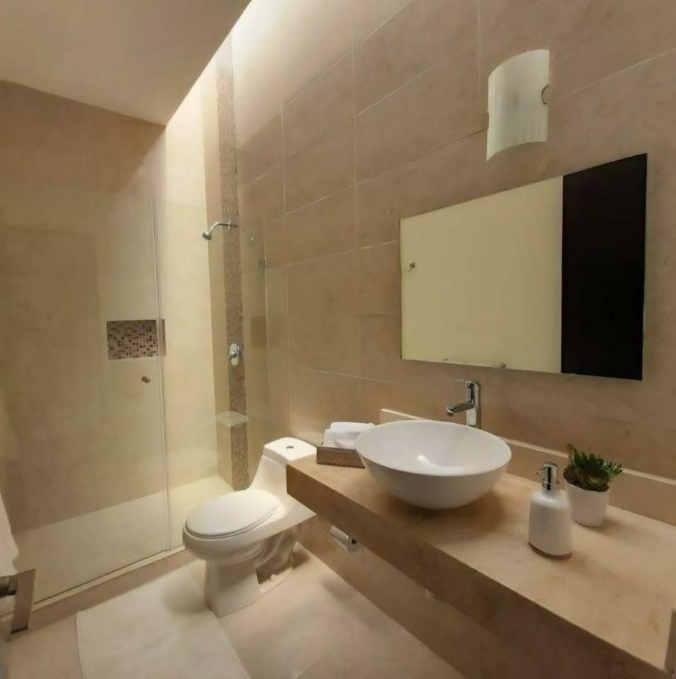 3 habitaciones 3 baños Casa 3