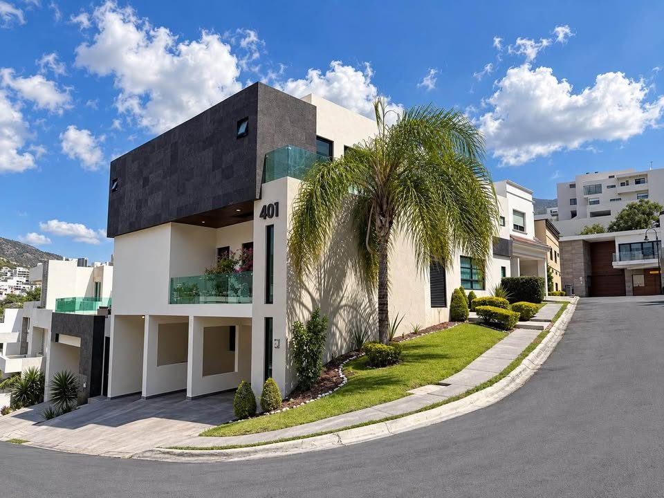 3 Beds 6 Baths - House 3