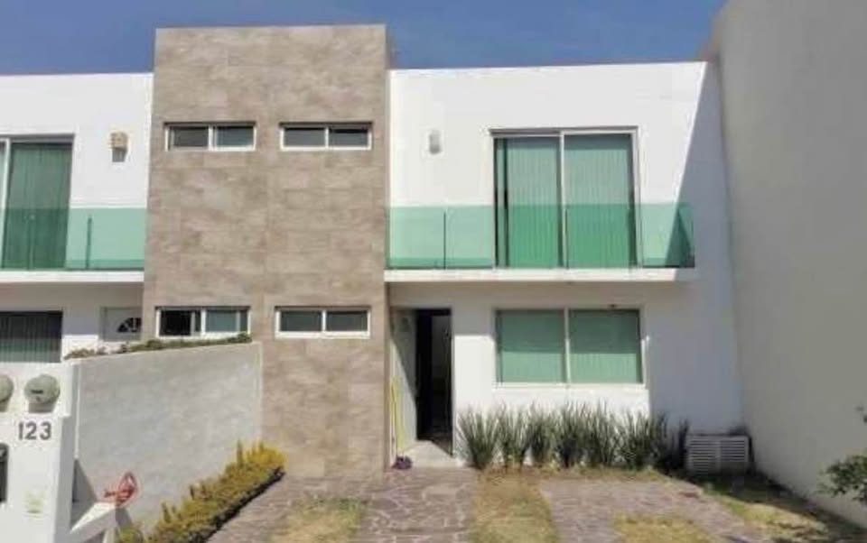 Casa en renta · 3 rec · León 2
