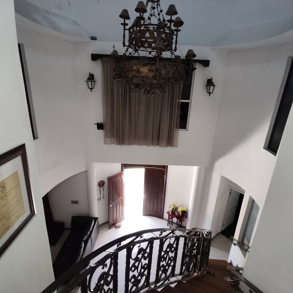 7 habitaciones 6 baños Casa 3