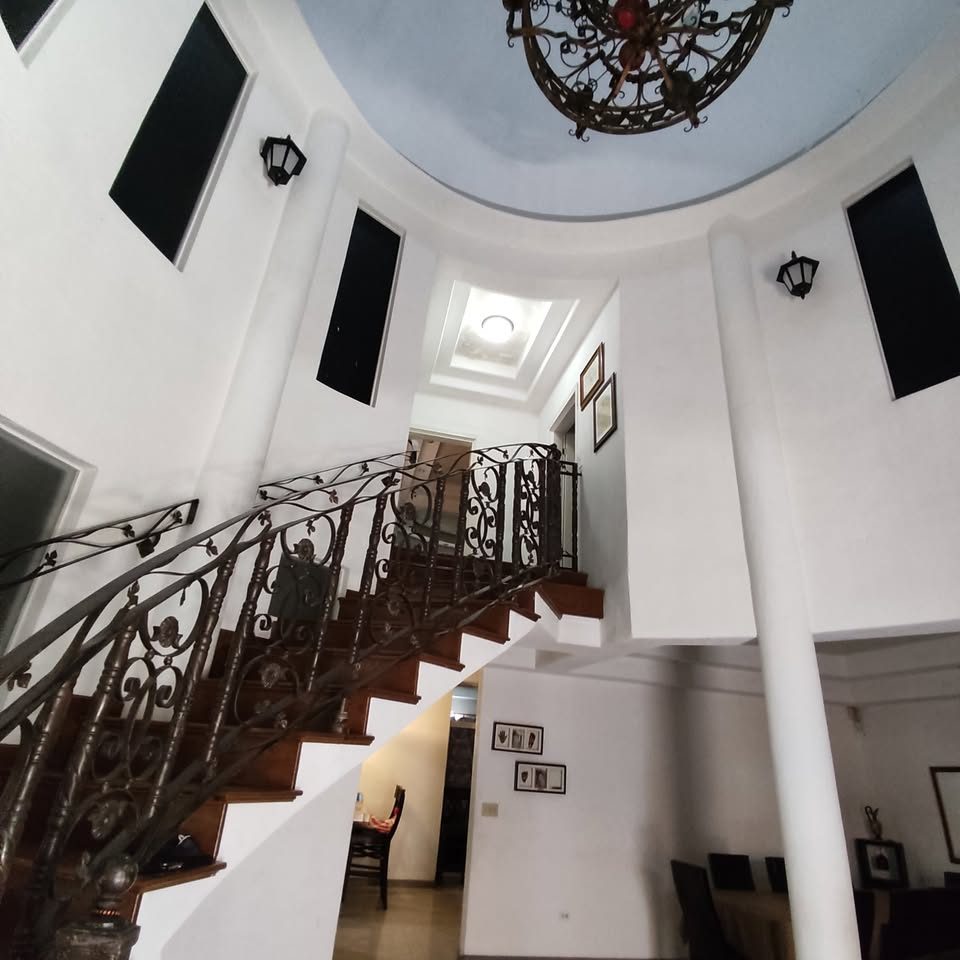 7 habitaciones 6 baños Casa 2