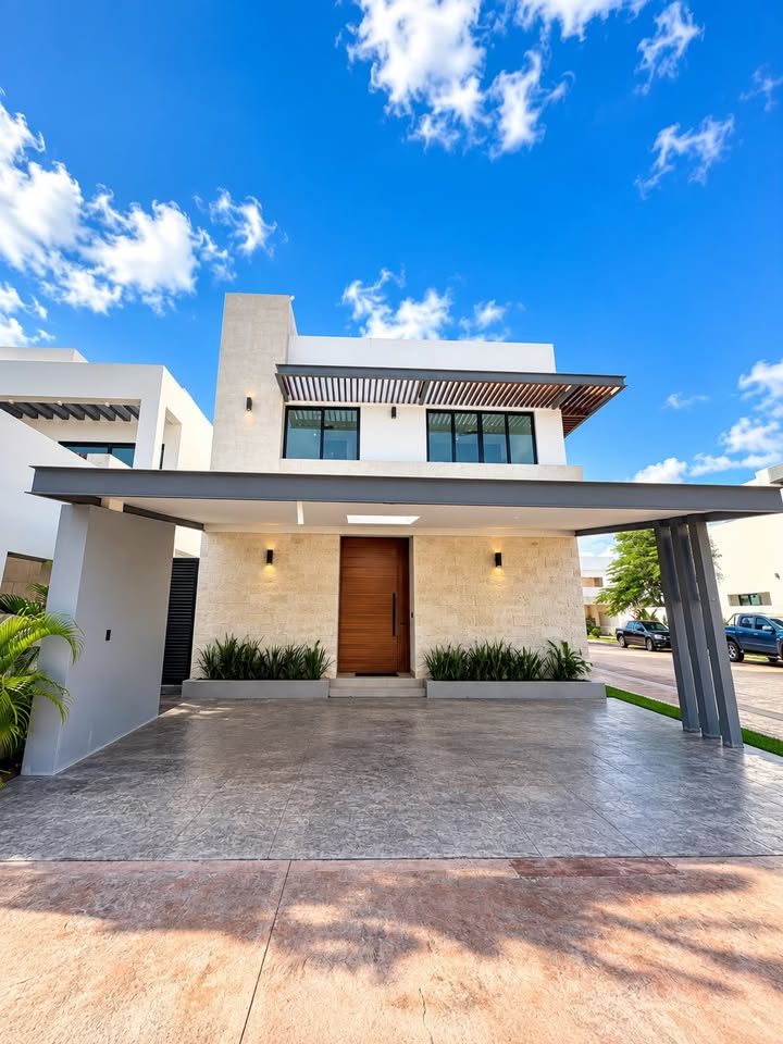 CASA DE LUJO EN ESQUINA EN RENTA 4REC– LAGOS DEL SOL  2