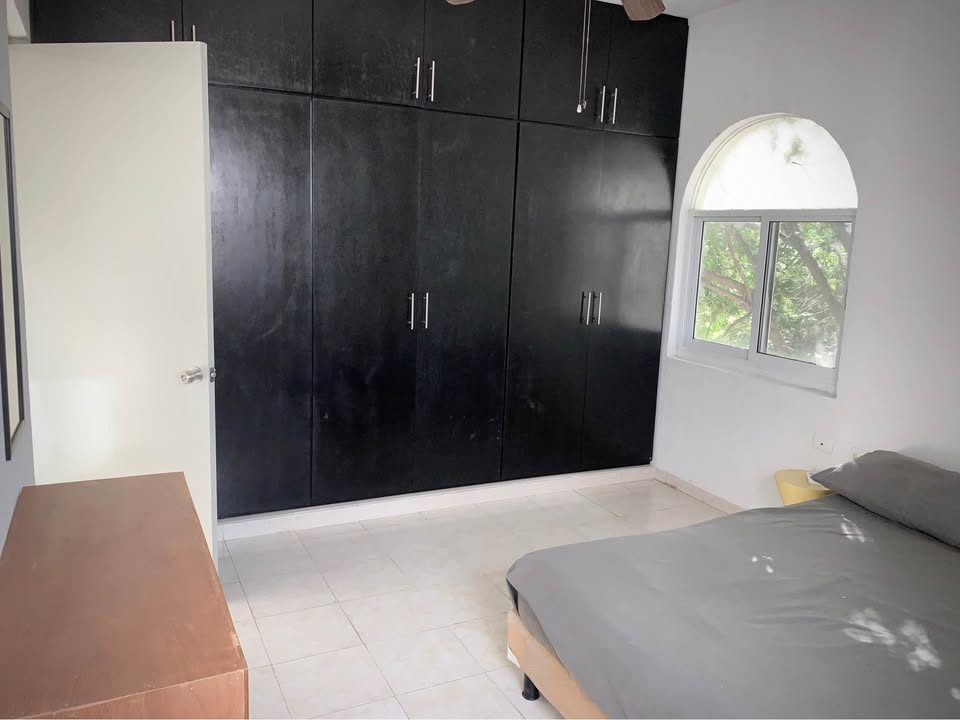 3 beds 1 bathroom – Flat 3