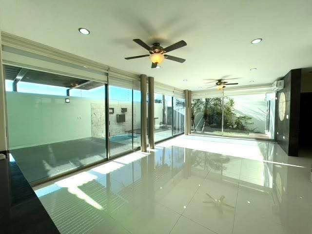 4 habitaciones 4,5 baños - Casa 2