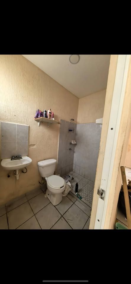 2 habitaciones 1 baño - Casa 3