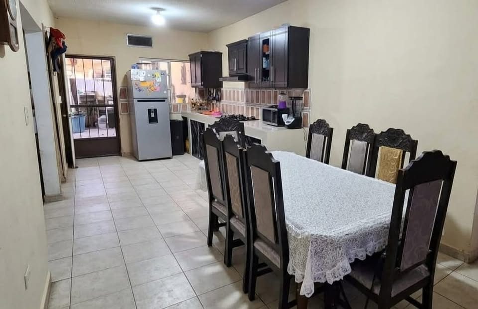 3 habitaciones 2 baños Casa 3