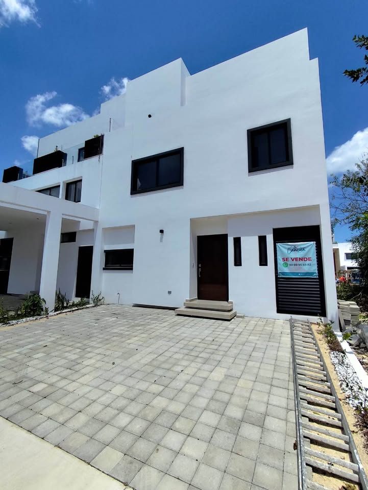 2 Beds 2.5 Baths - House 3